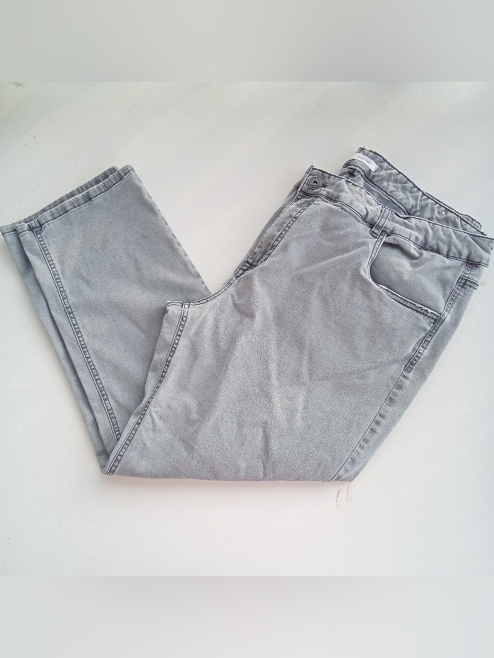 Maurices Women's Size 22 Straight Leg Jeans in Light Gray - Picture 2 of 9